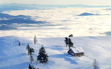 Hütte am Dobratsch